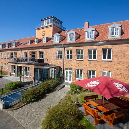 Hotel Hafenresidenz Stralsund-3
